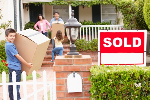 Packing and loading service for a Kingston home removal